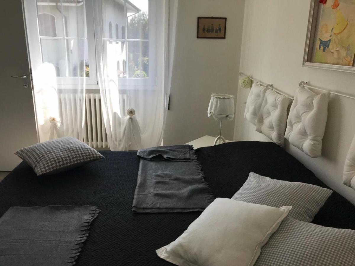 Appartamento Cinciarella Sirmione Bagian luar foto