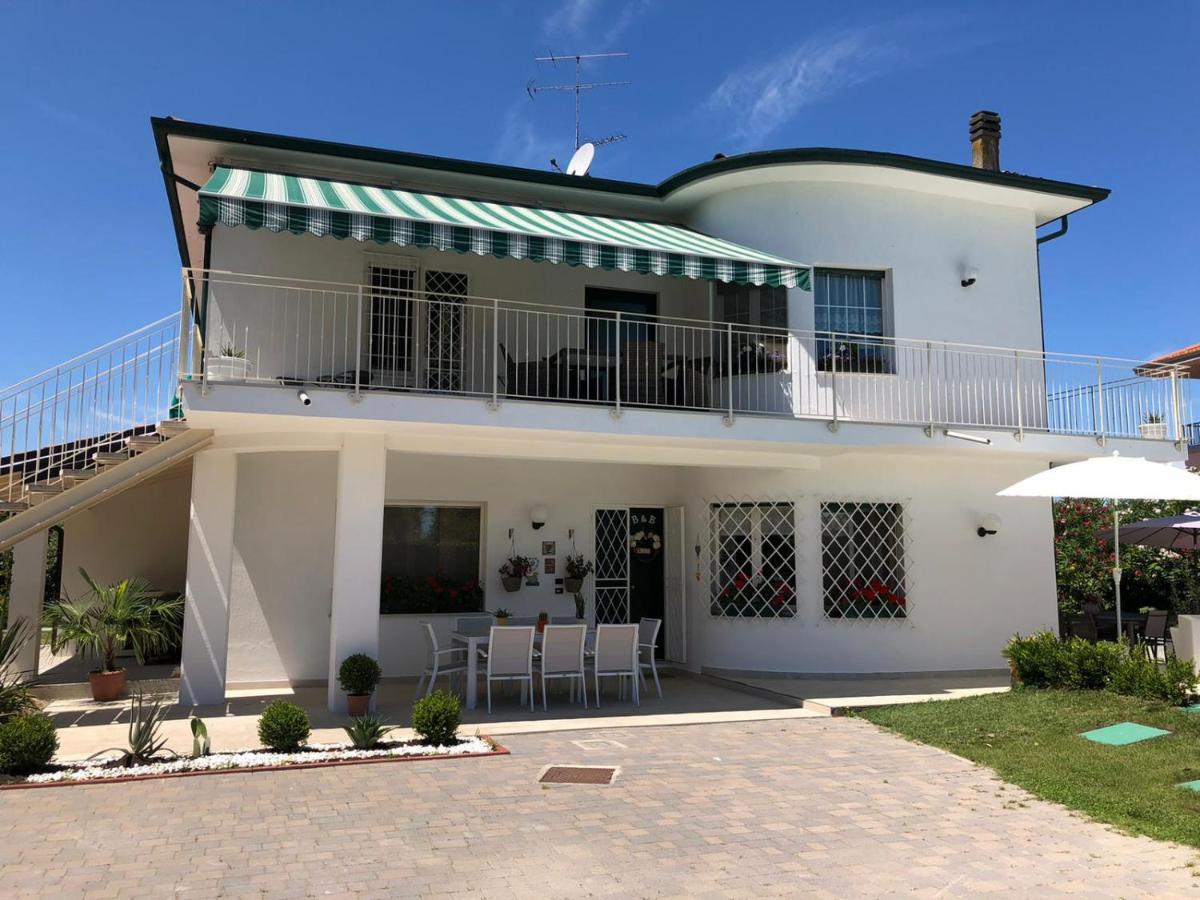 Appartamento Cinciarella Sirmione Bagian luar foto