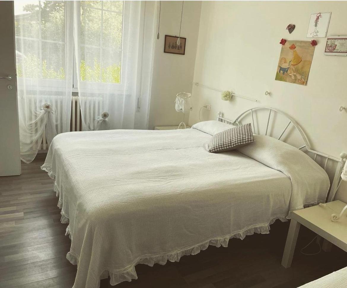 Appartamento Cinciarella Sirmione Bagian luar foto