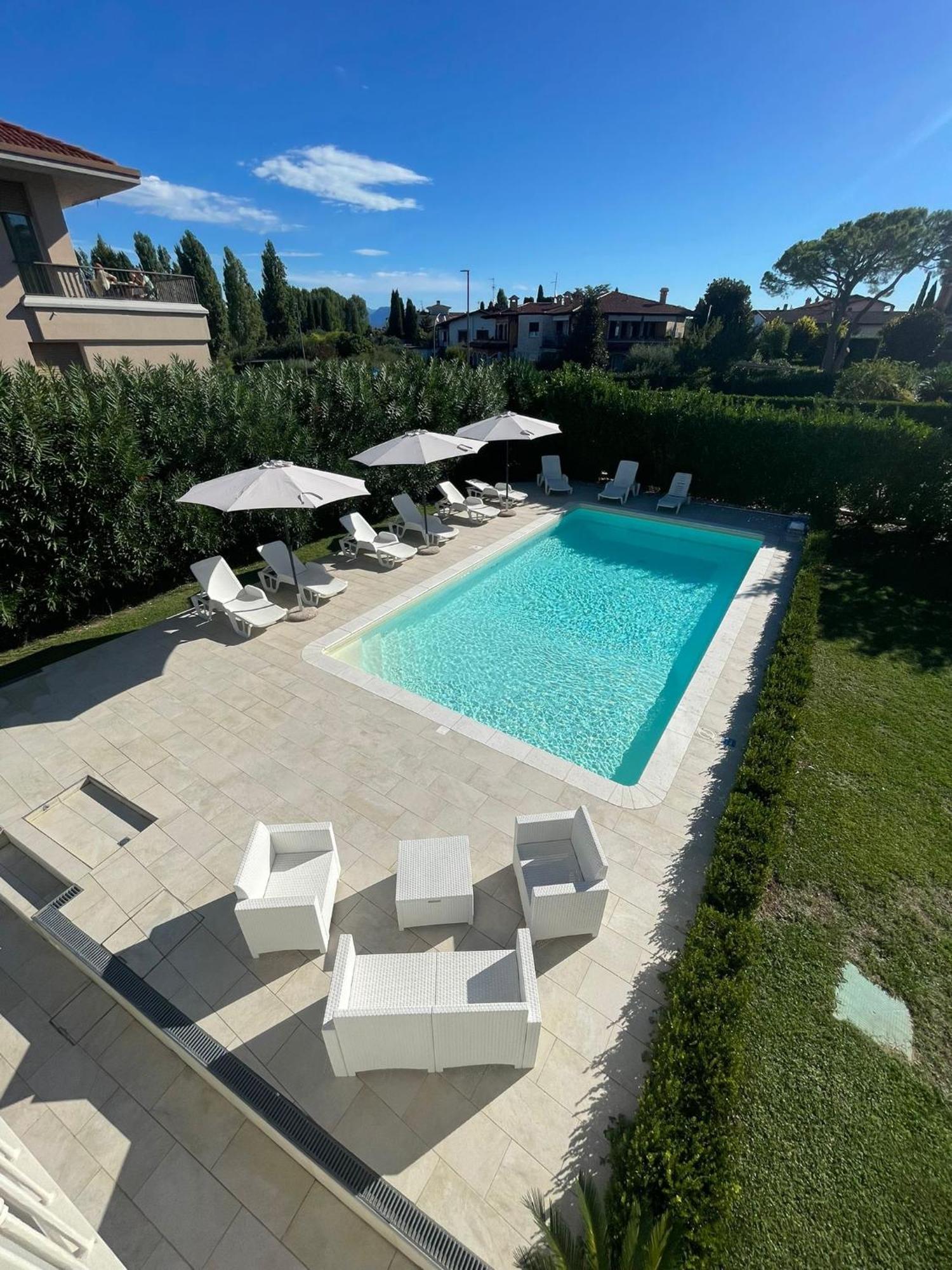 Appartamento Cinciarella Sirmione Bagian luar foto